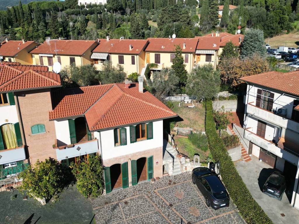 Villa a Rosignano marittimo in Via della Lombarda - Foto 3
