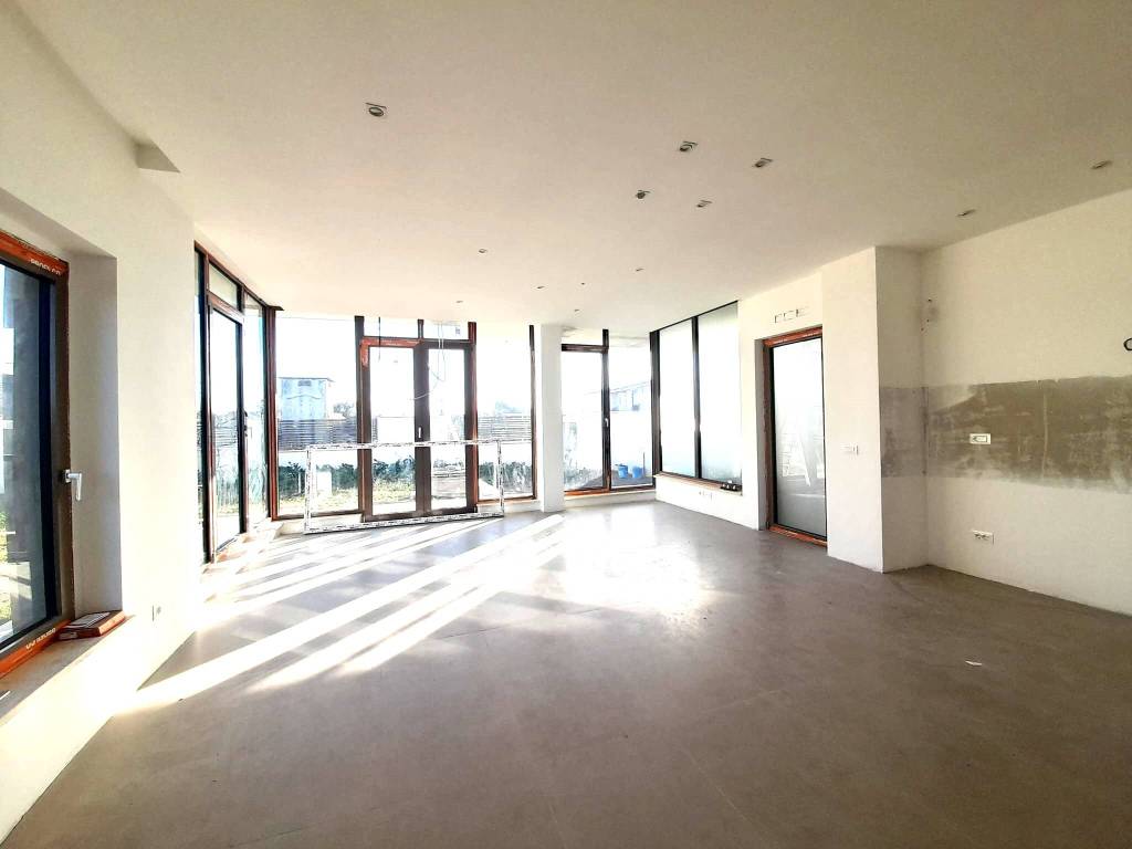 Villa a Aprilia in Via Aterno - Foto 3