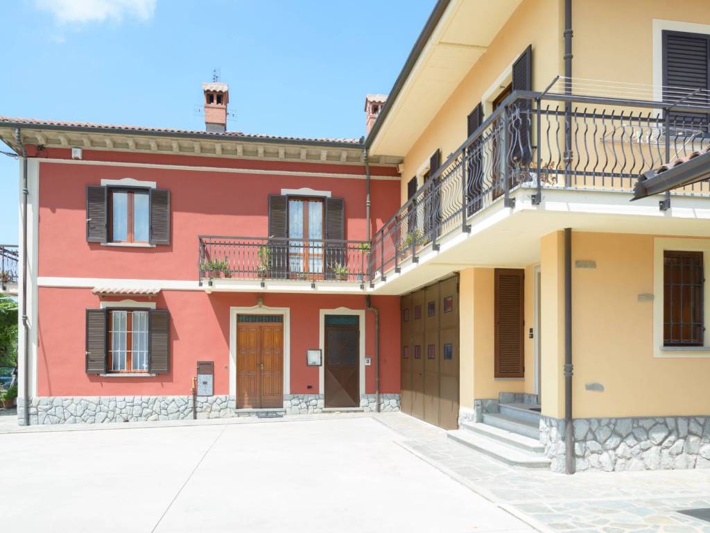Villa a Dogliani in Via Torino, 40 - Foto 2