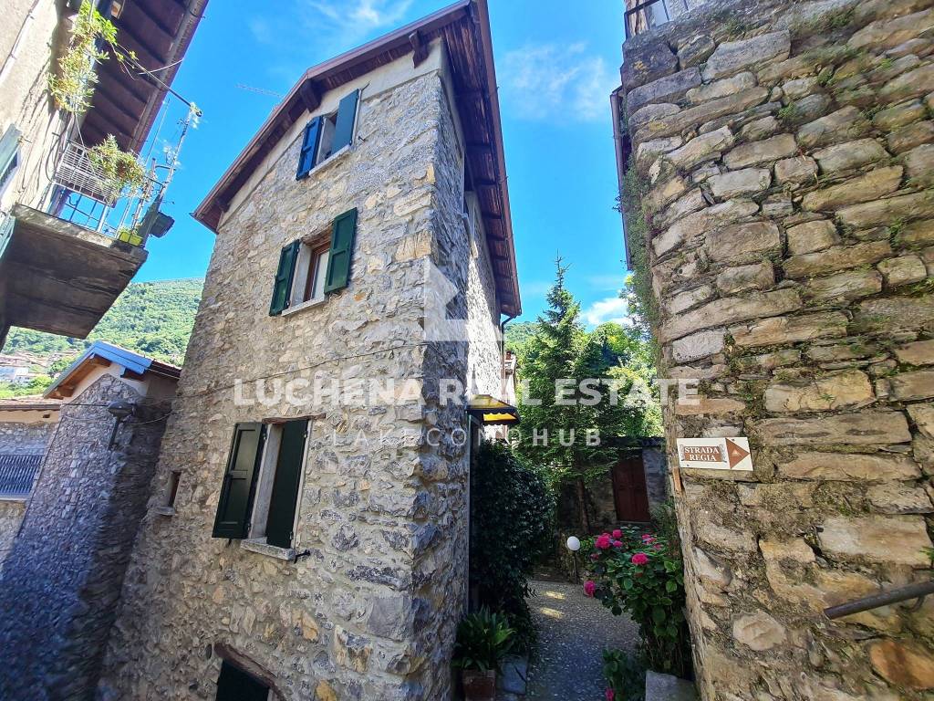 Casa indipendente a Nesso in Via del Castello, 23 - Foto 2