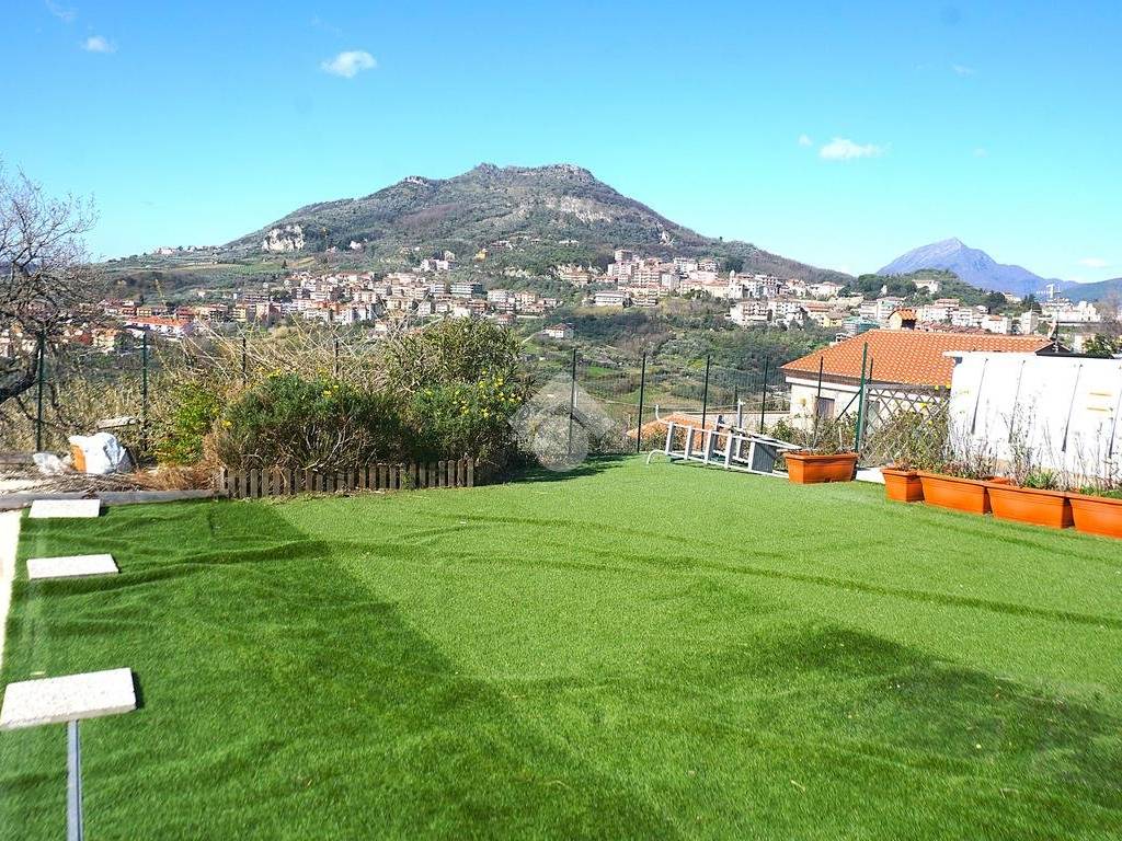 Casa indipendente a Montecorvino rovella in Contrada Pezze - Foto 2