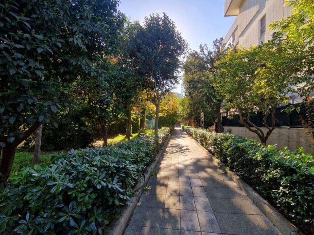 Attico / mansarda a Brindisi in Viale Francia, 63 - Foto 2