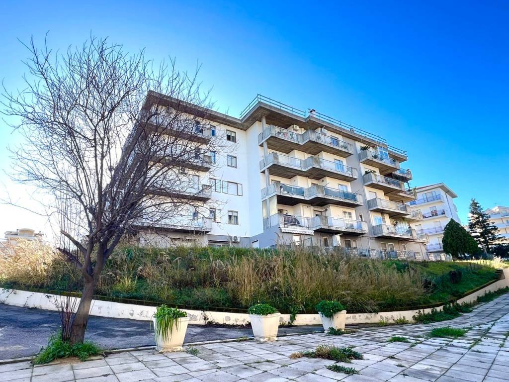 Appartamento a Vasto in P.zza della Concordia - Foto 2
