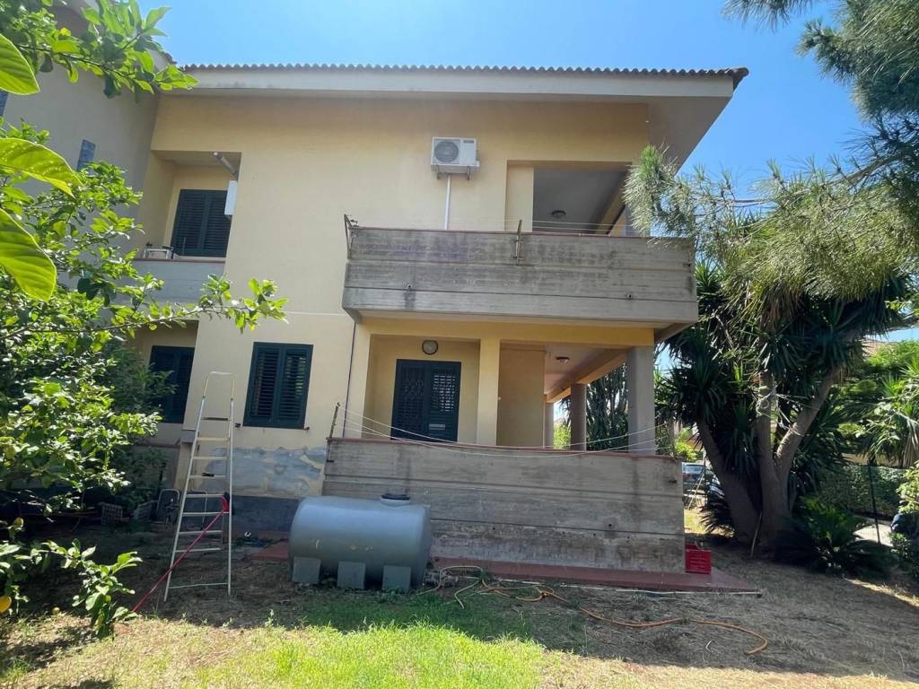 Villetta a schiera a Priolo gargallo in via giovanni falcone, 1 - Foto 2