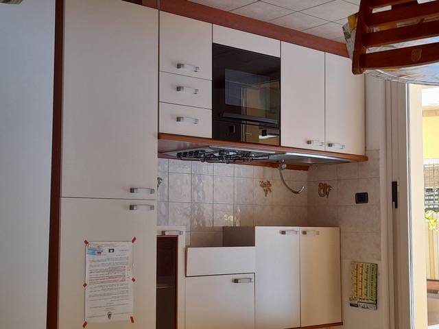 Appartamento a Tortoreto in Via Edmondo De Amicis, 10 - Foto 2
