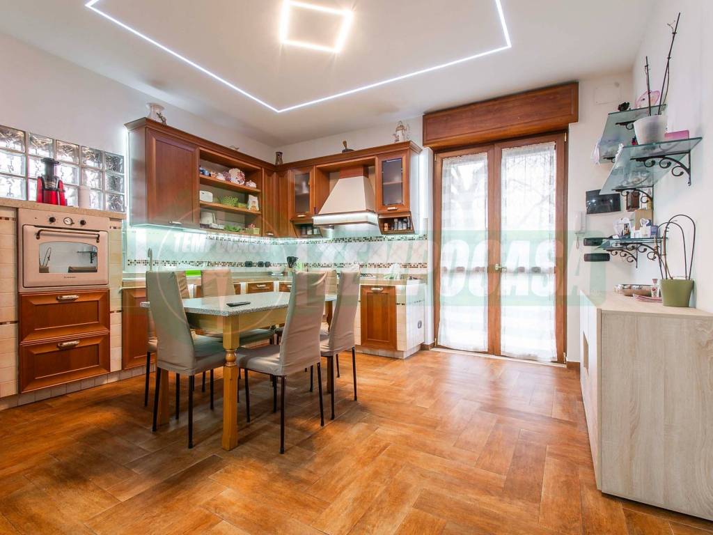 Villa a Marnate in Via Legnano - Foto 2