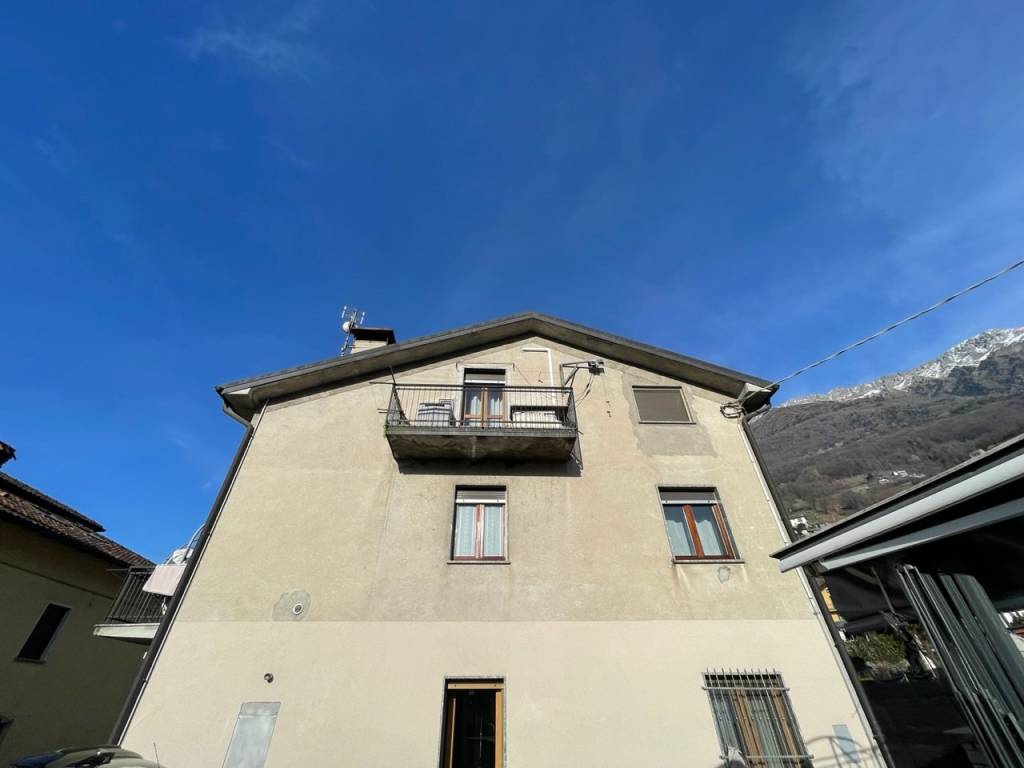 Appartamento a Traona in Via Valeriana - Foto 3