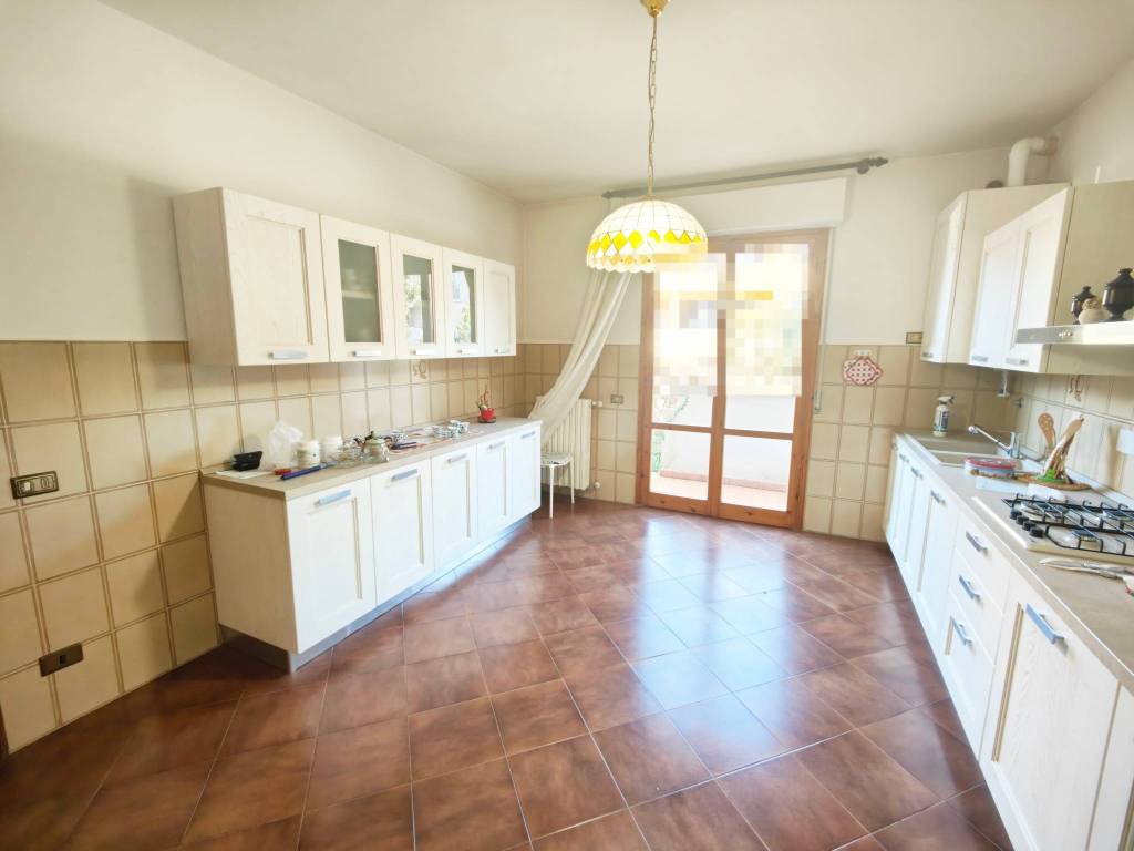 Casa indipendente a Montevarchi in Via Mincio - Foto 2