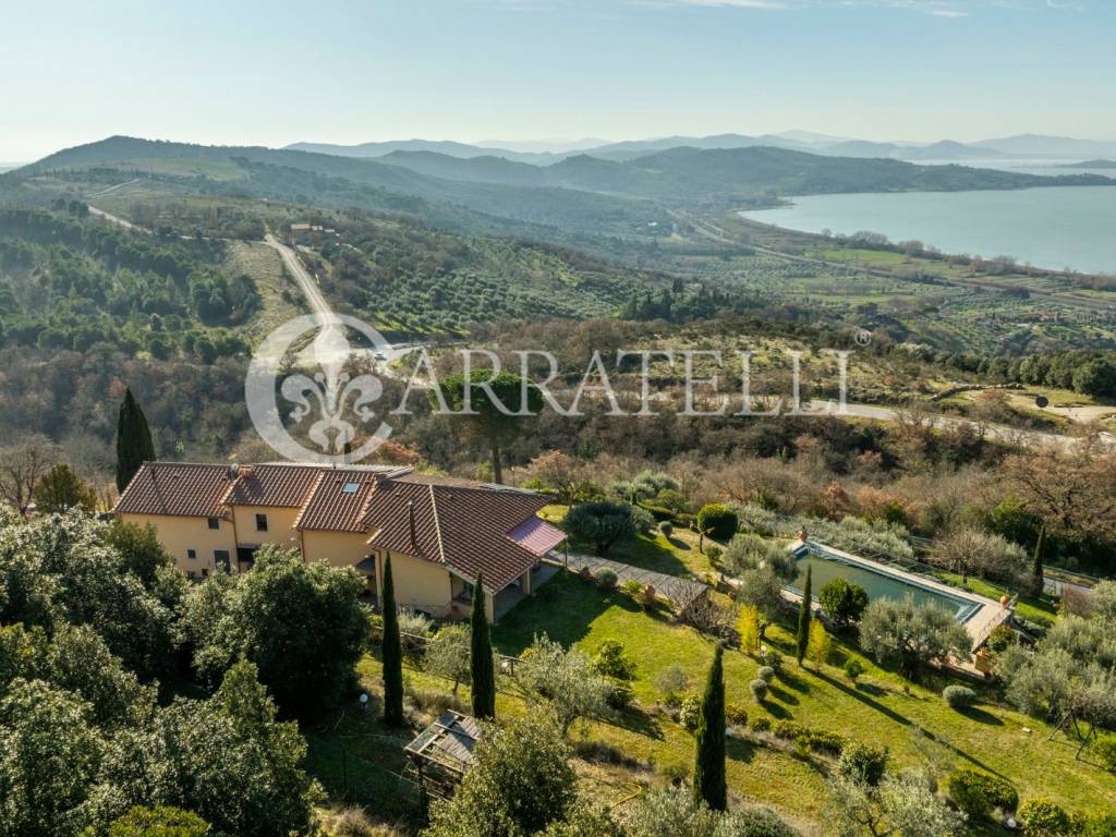 Villa a Passignano sul trasimeno in Via Combattenti, Passignano sul Trasimeno, 3 - Foto 2
