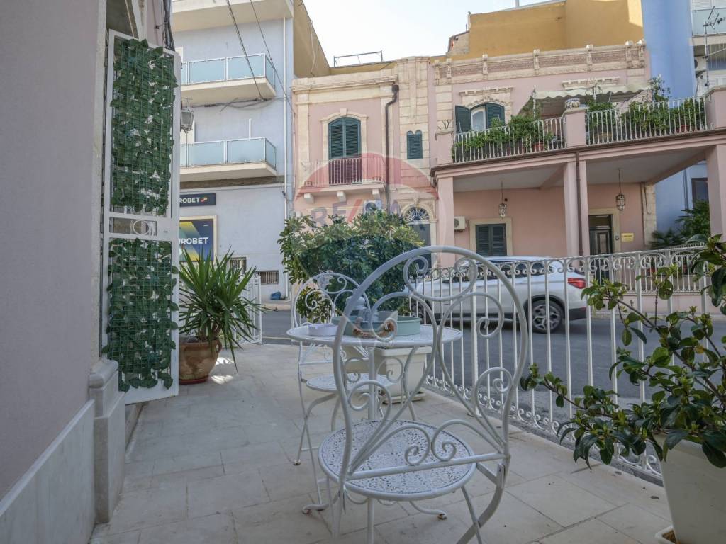 Casa indipendente a Pozzallo in via Mazzini, 4 - Foto 4