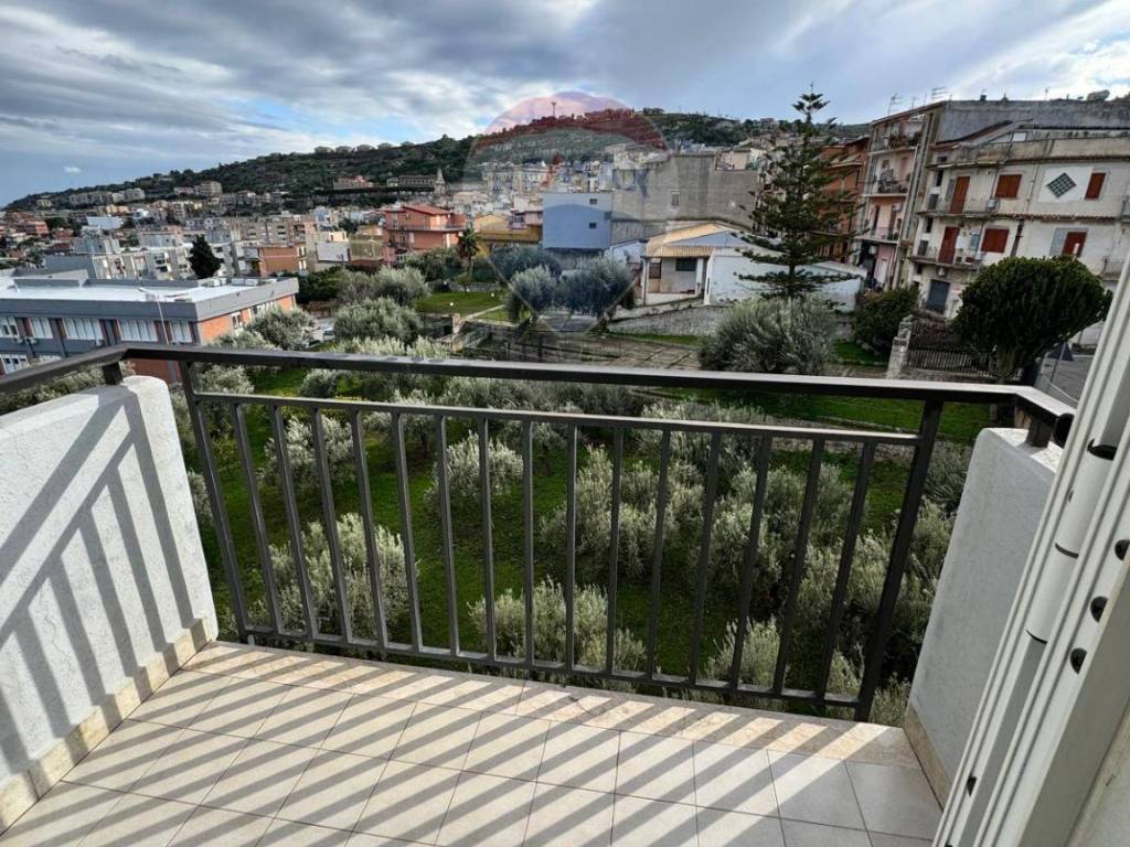 Appartamento a Melilli in via Biagio Max Corvo, 5 - Foto 2