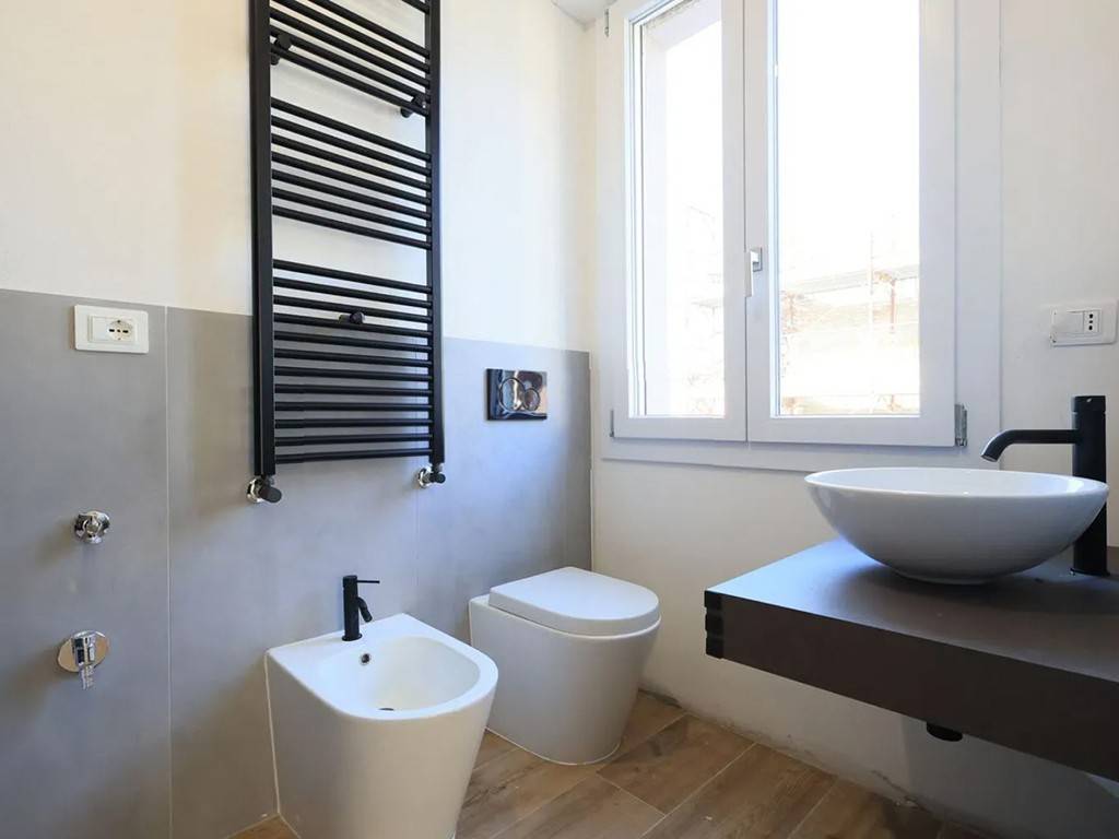 Appartamento a Parma in Via Stanislao Solari, 11 - Foto 2