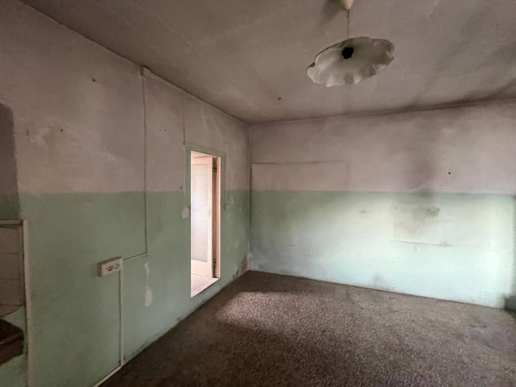 Casa indipendente a Sarzana in Via Bradia, , 14 - Foto 2
