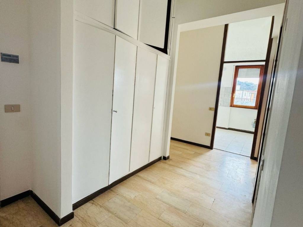 Appartamento a Pesaro in Via Luciano la Marca - Foto 5