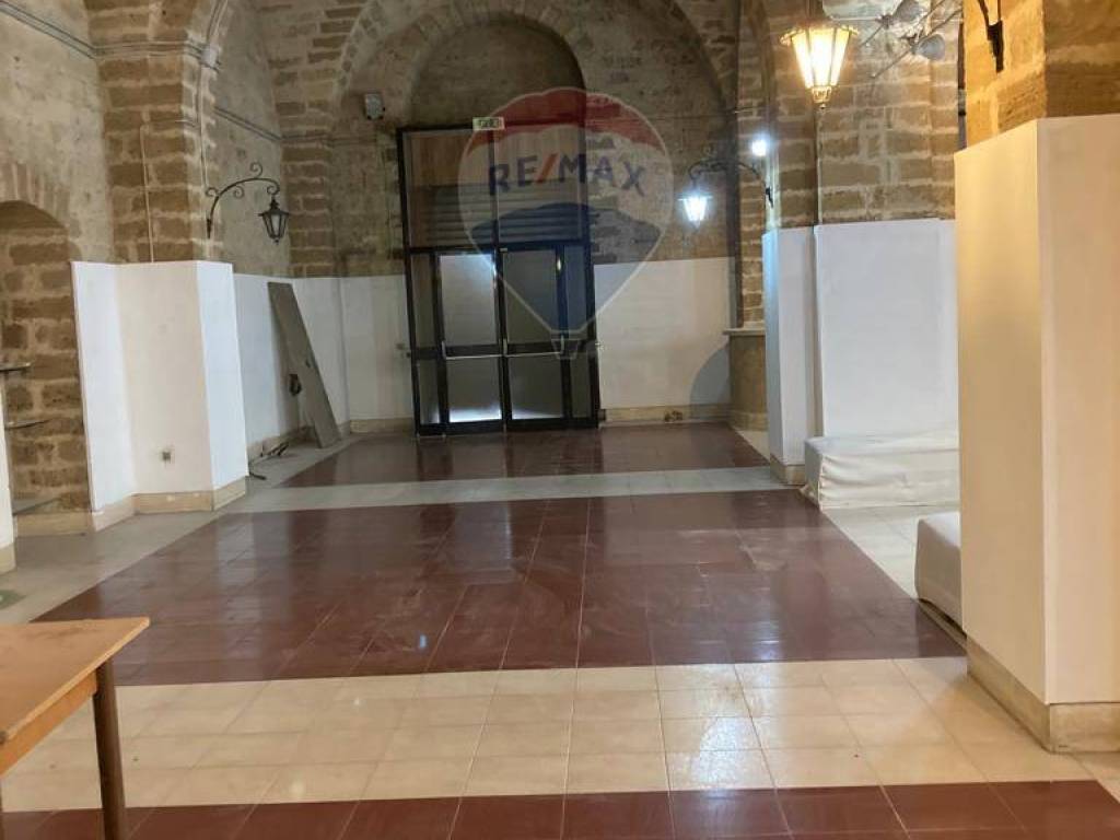 Immobile a Bari in Via Michele De Napoli, 57 - Foto 2