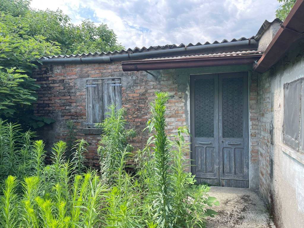 Villa a Porto viro in Via del Caprifoglio, 4 - Foto 3