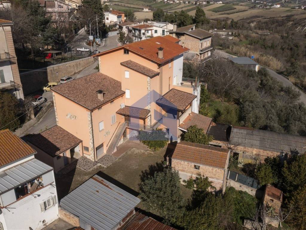 Casa indipendente a Sant'eusanio del sangro in Circonvallazione Maiella, 1 - Foto 4
