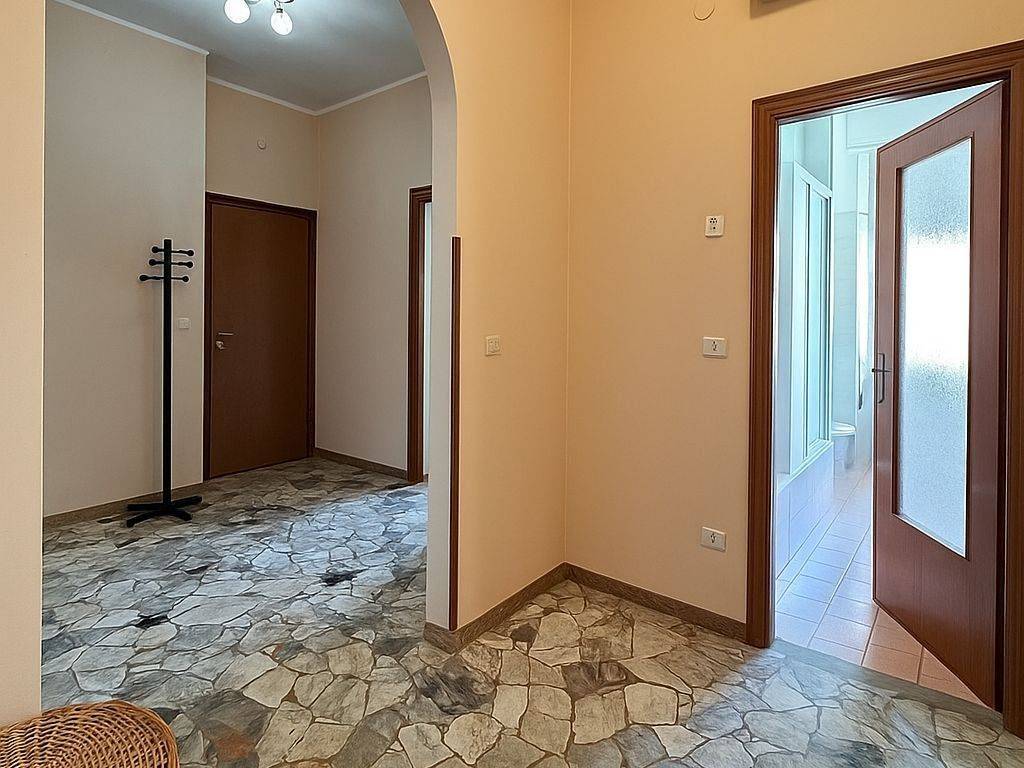Appartamento a Mantova in via Grossi, 20 - Foto 4