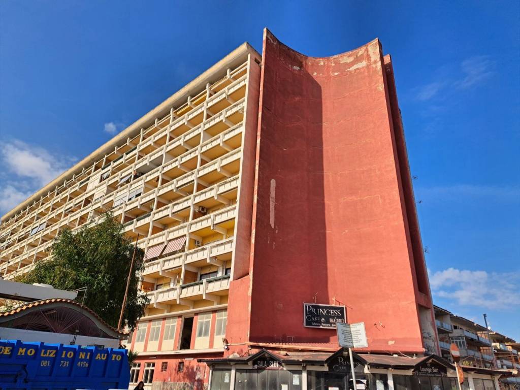 Appartamento a Castel volturno in Viale Darsena Occidentale, 47 - Foto 3