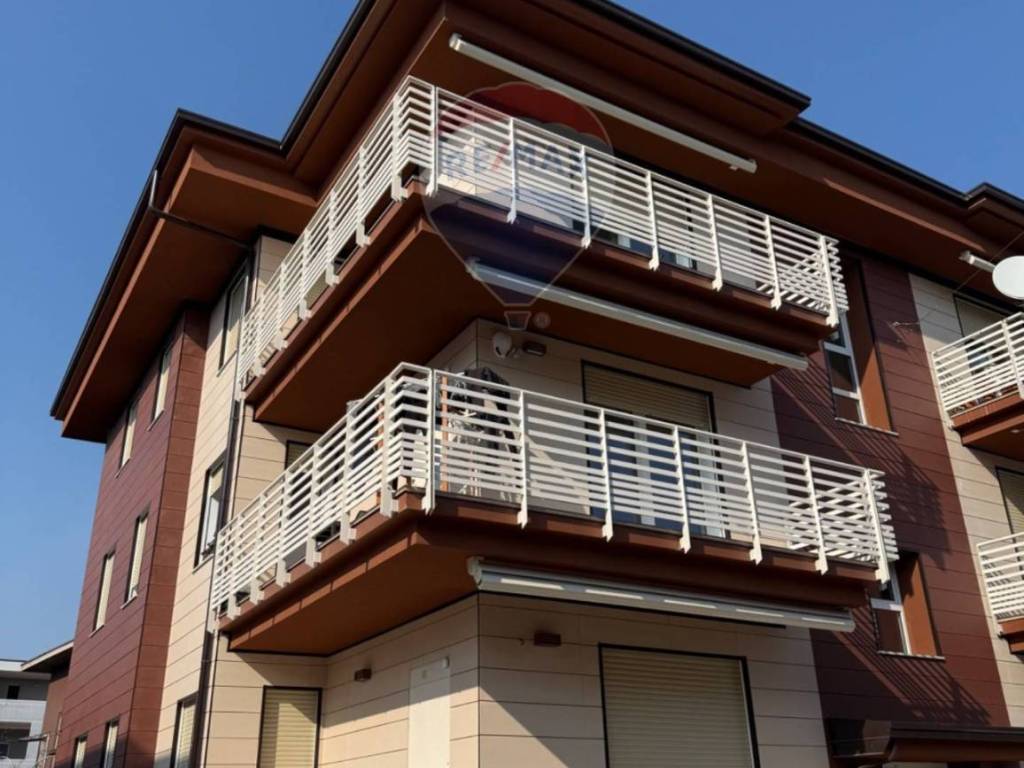 Appartamento a Verona in Via Giovanni Mansionario, 6 - Foto 4