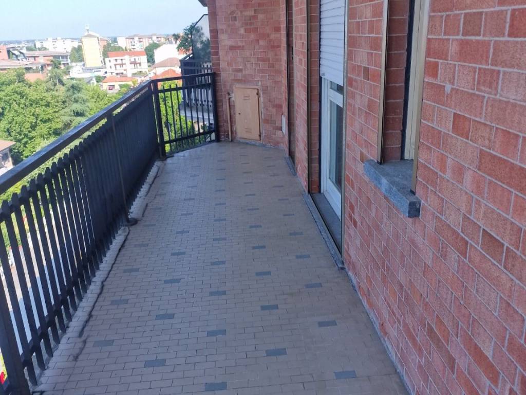 Appartamento a Casale monferrato in Via Carlo Rosselli - Foto 3