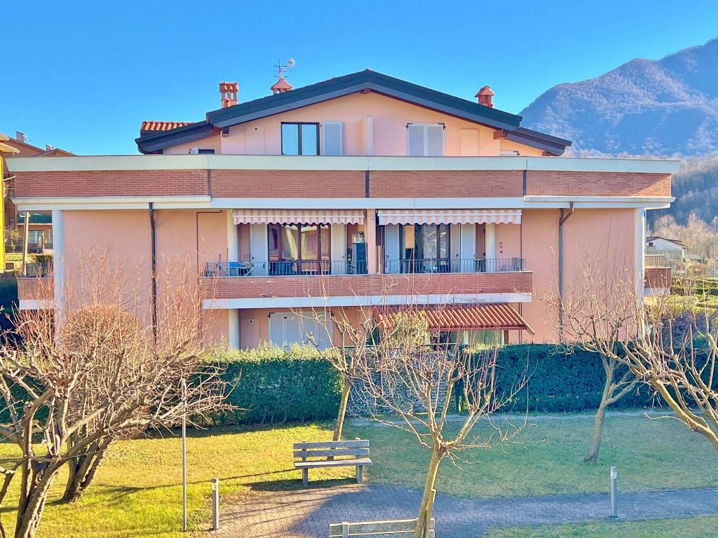 Appartamento a Cittiglio in Via Valcuvia - Foto 4