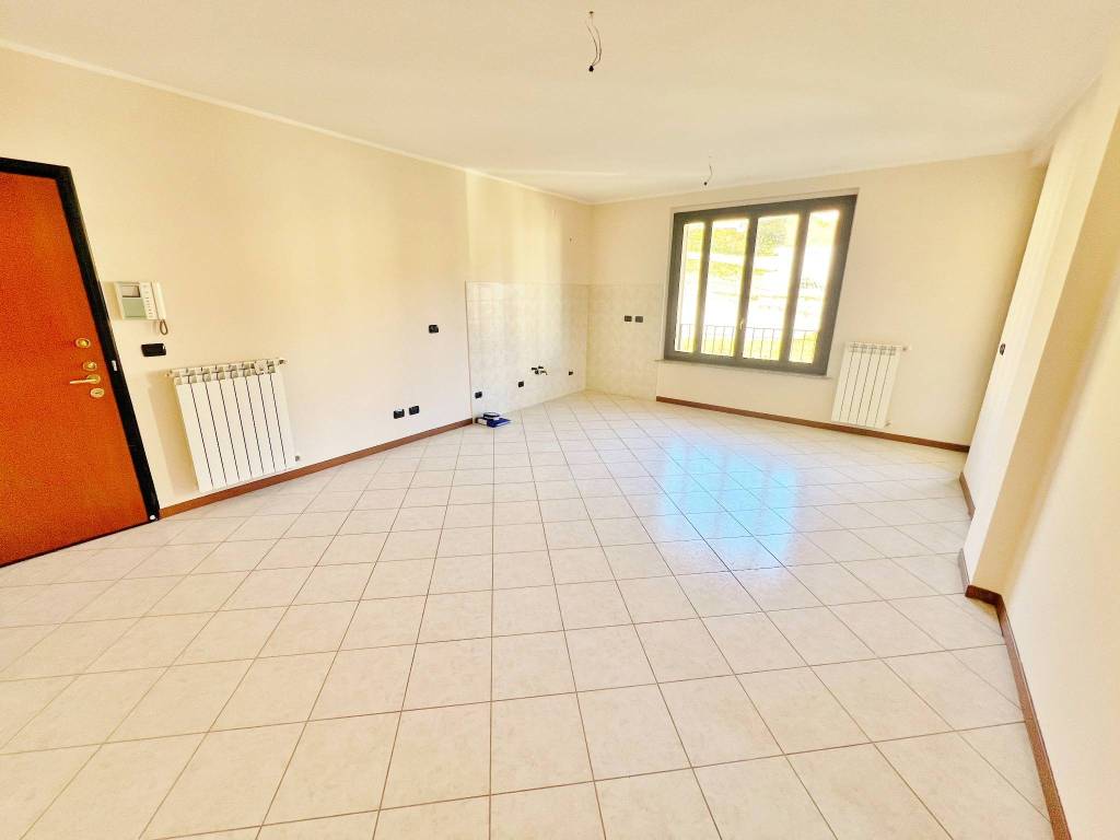 Appartamento a Cittiglio in Via Valcuvia - Foto 5