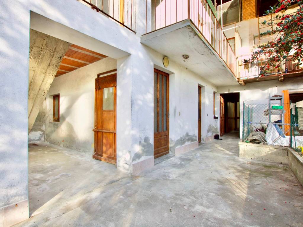 Casa indipendente a Camburzano in Via Camilla Lampo, 20 - Foto 2