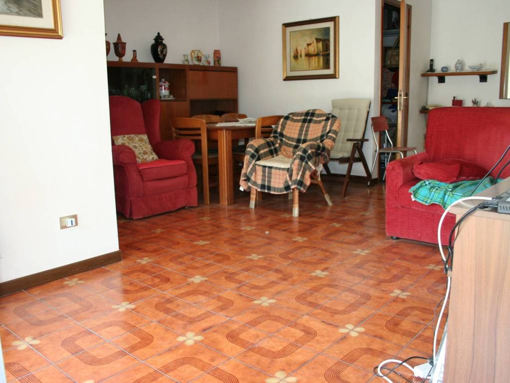 Appartamento a Falconara marittima in Via Emilia - Foto 5