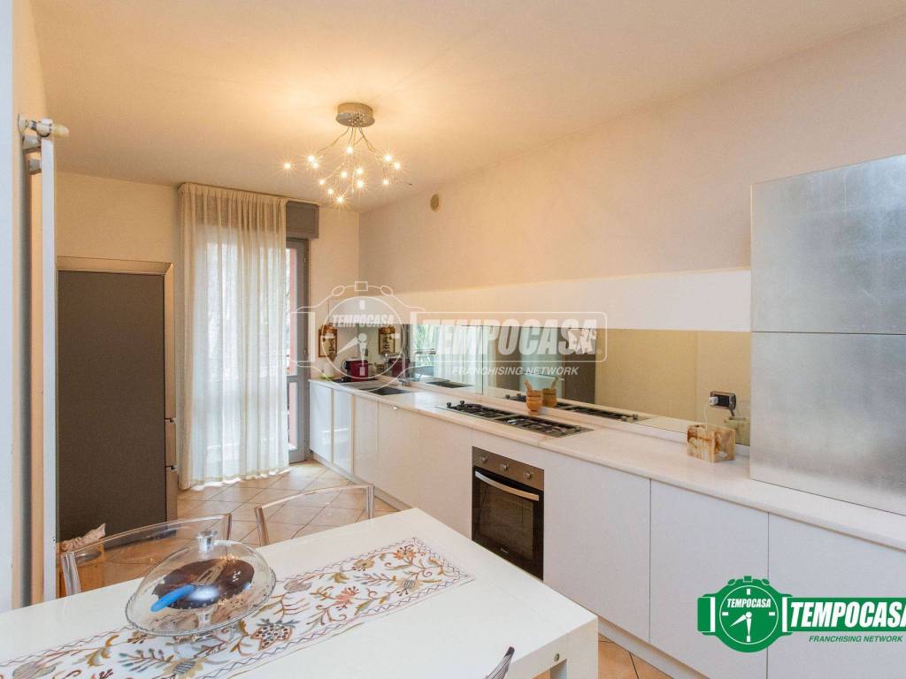 Appartamento a Oleggio in Viale Paganini 7/b - Foto 3