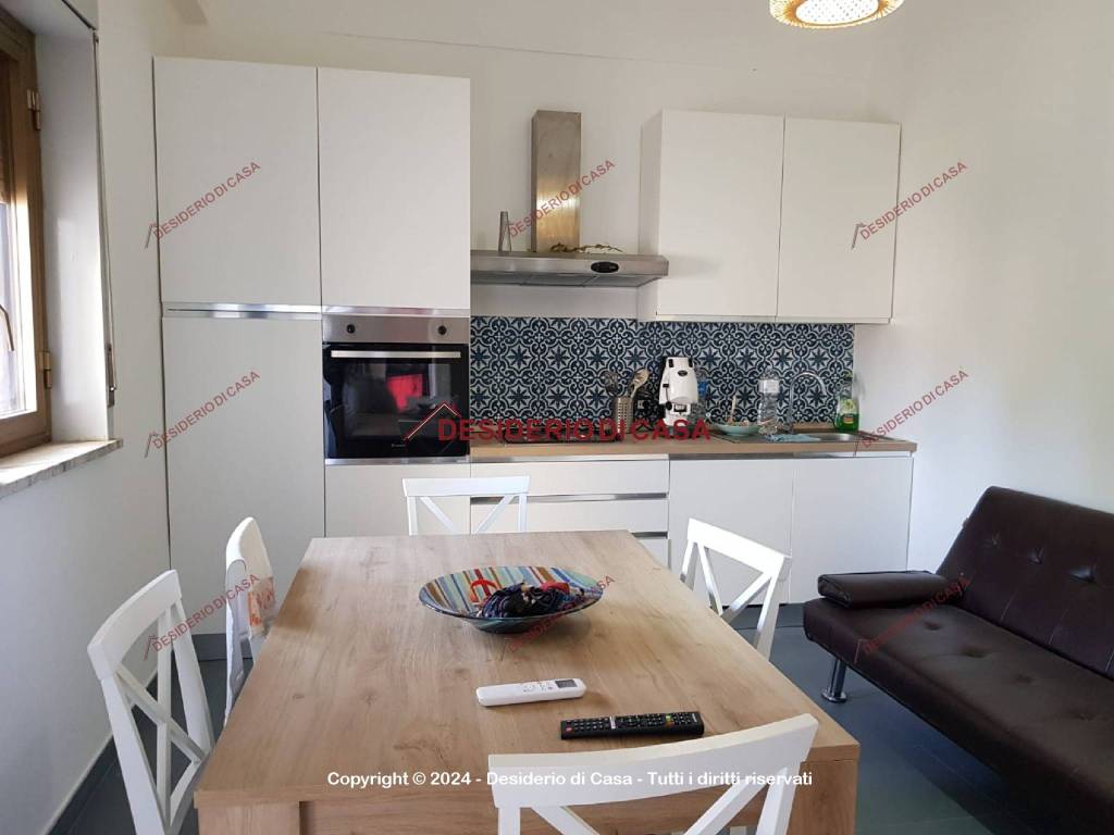 Appartamento a Campofelice di roccella in Viale Himera - Foto 3