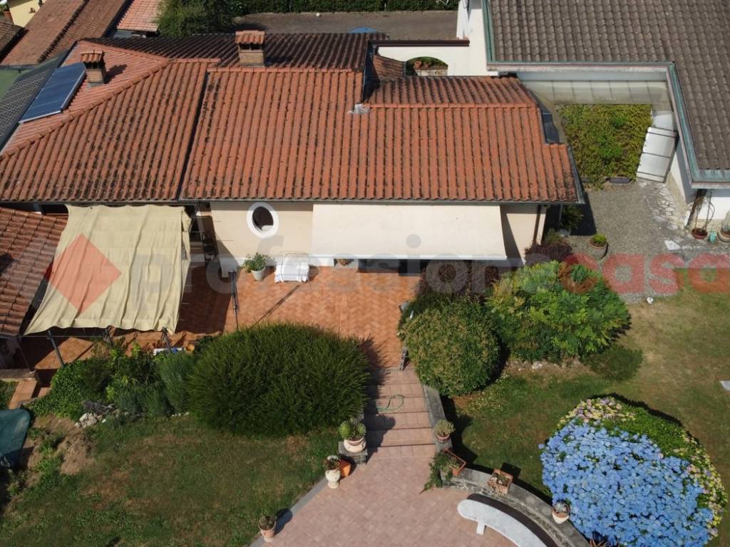 Villa a Barga in Via XXV Aprile, snc - Foto 3