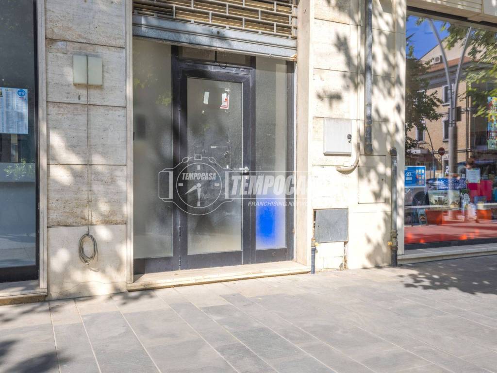 Immobile a Civitanova marche in Corso umberto I - Foto 4