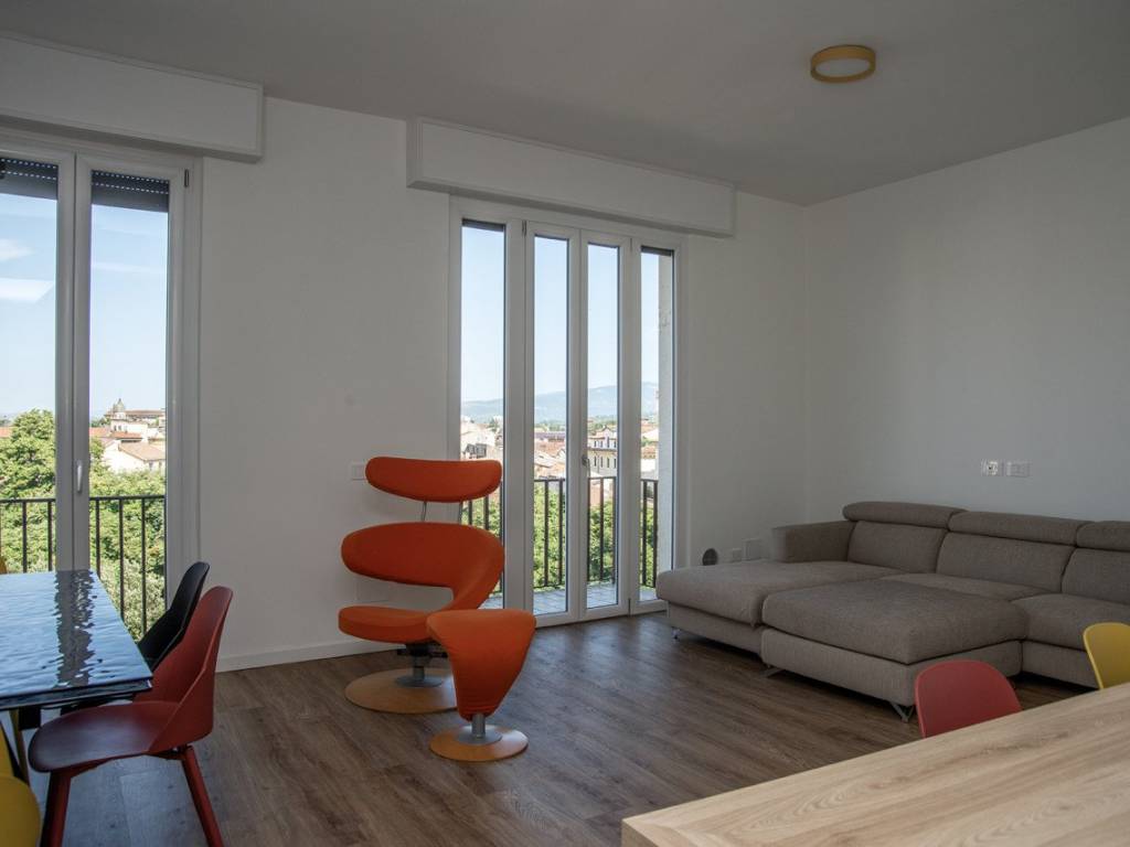 Appartamento a Verona in Piazza Cittadella - Foto 4