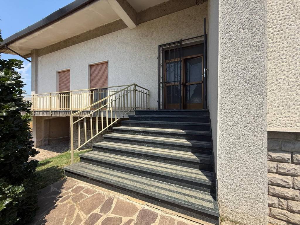 Villa a Brembate in Via San Gervasio - Foto 2