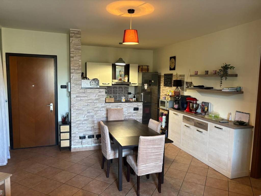 Appartamento a Induno olona in Via Molini Trotti, 39 - Foto 2