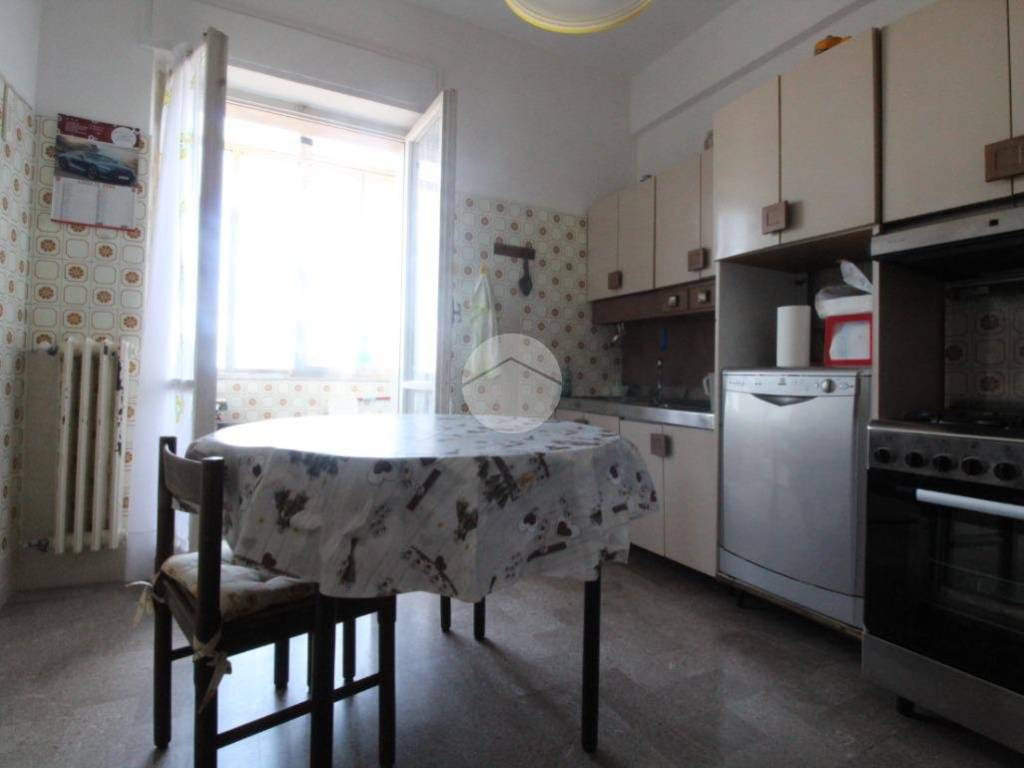 Appartamento a Campobasso in Via Angelo Zuccarelli, 13 - Foto 4