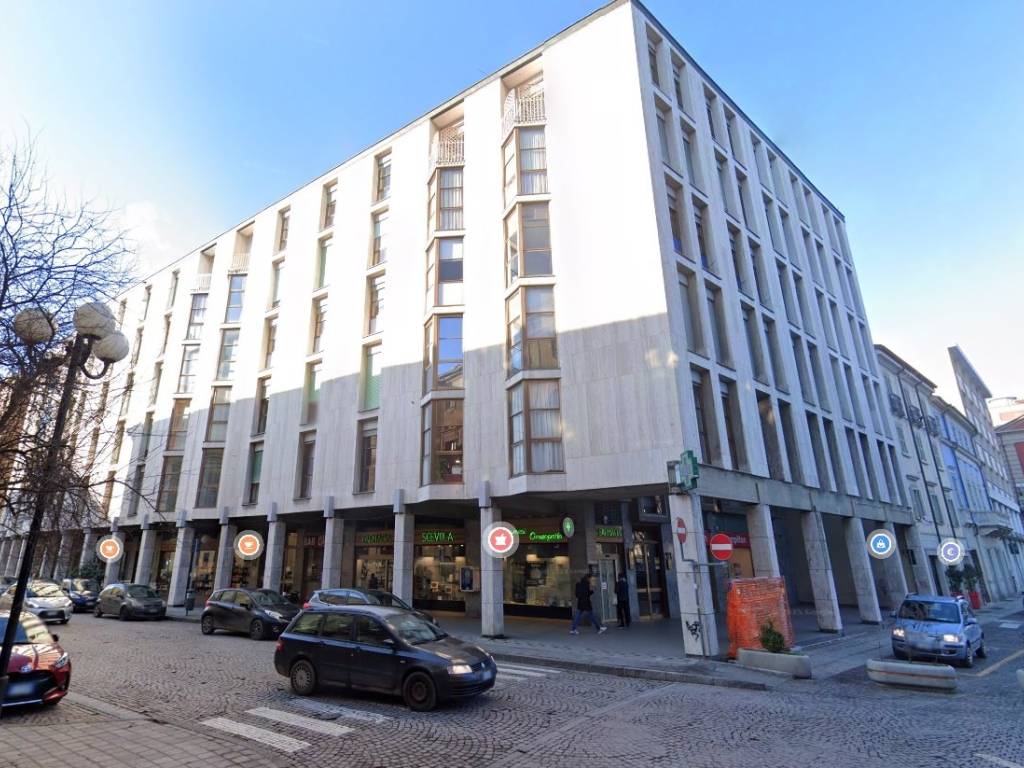 Appartamento a Alessandria in Via Camillo Benso di Cavour, 5 - Foto 2