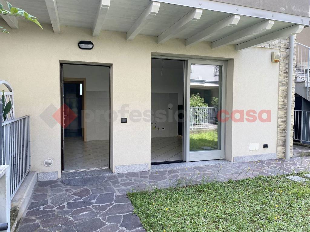Appartamento a Osio sotto in VIA MIRANGHETTA - Foto 4