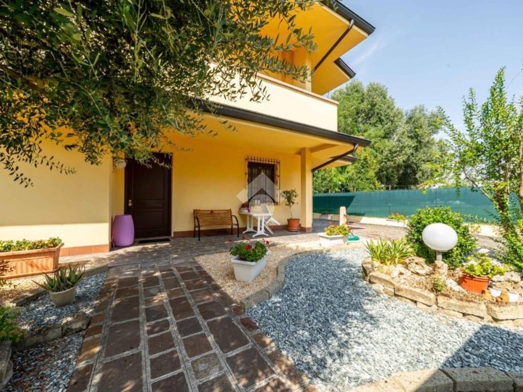 Villa a Carpi in Via del gelso - Foto 2