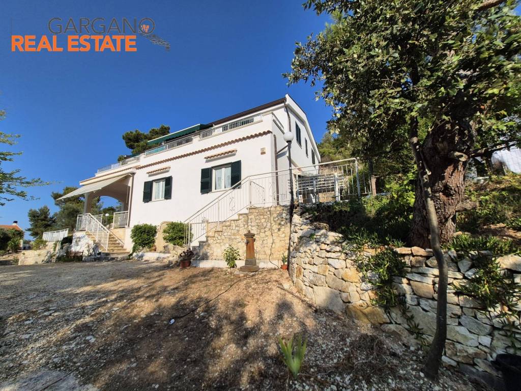 Villa a Vieste in Contrada Mattoni - Foto 2