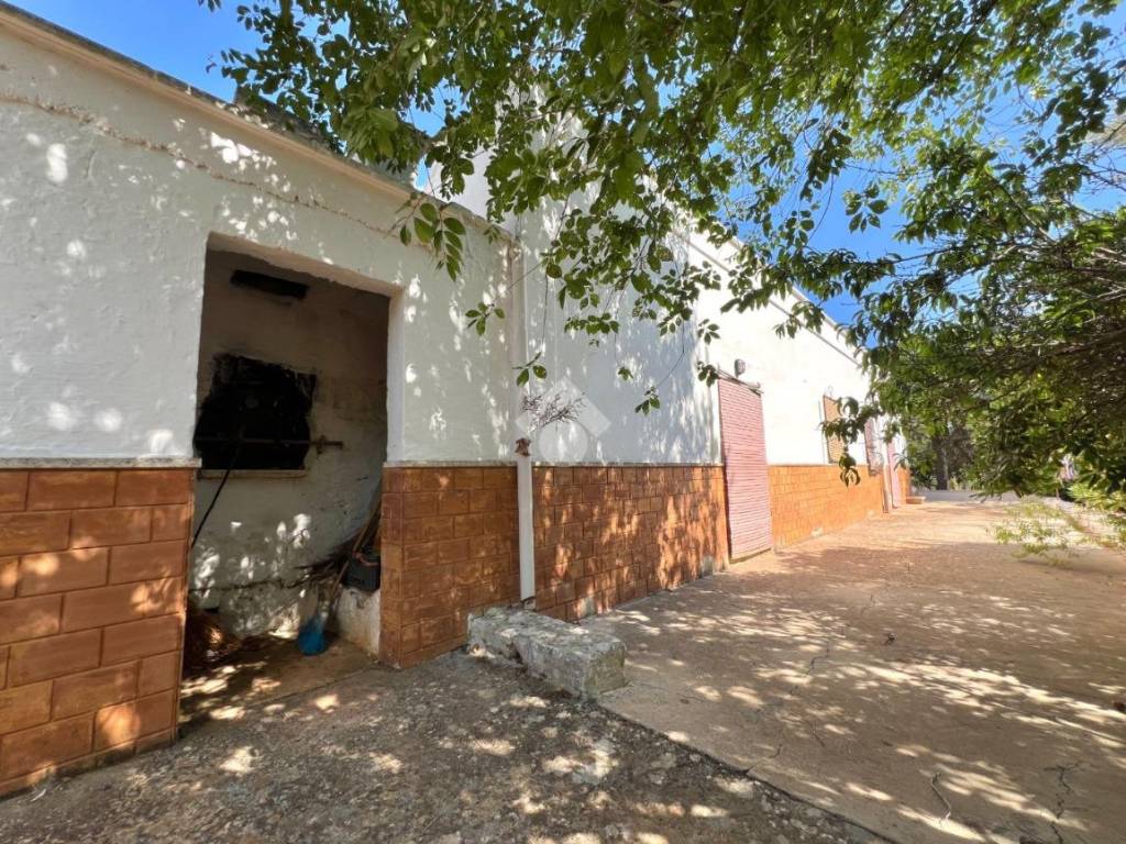 Rustico / casale a Ceglie messapica in Contrada Marangi - Foto 3