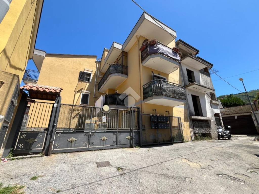 Appartamento a Baronissi in Via Greco, 21 - Foto 4