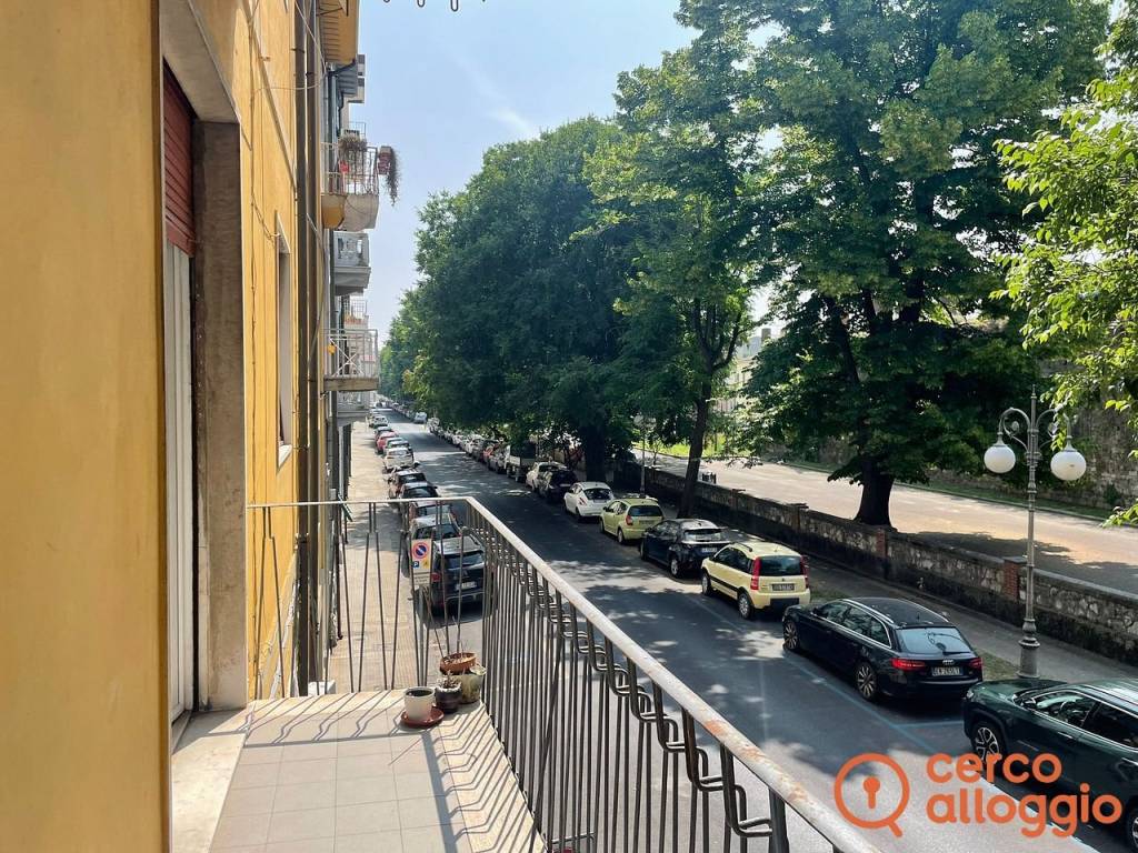 Appartamento a Pisa in Via Nino Bixio, 29 - Foto 2