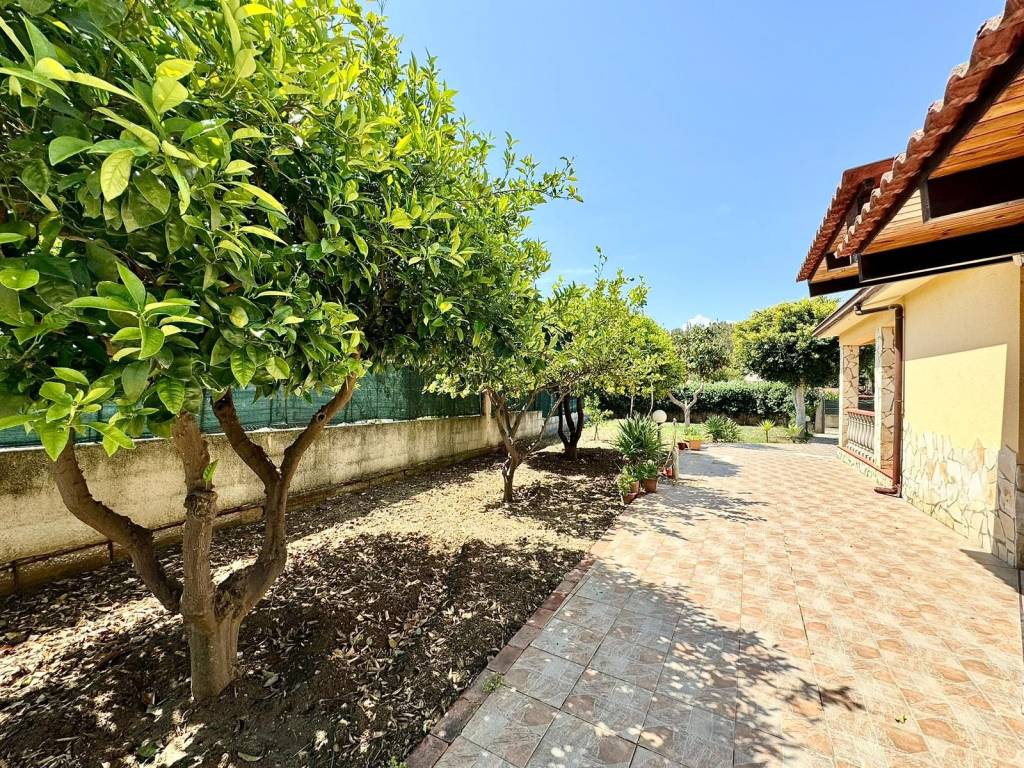 Villa a Balestrate in Contrada Calatubo - Foto 4