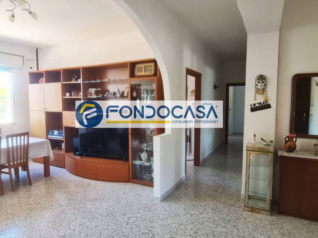 Appartamento a Brindisi in Via Giosuè Carducci, 35 - Foto 4