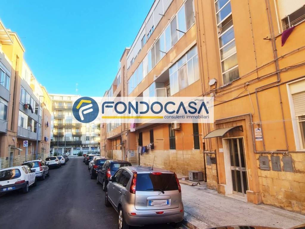 Appartamento a Brindisi in Via Marsica, 2 - Foto 2
