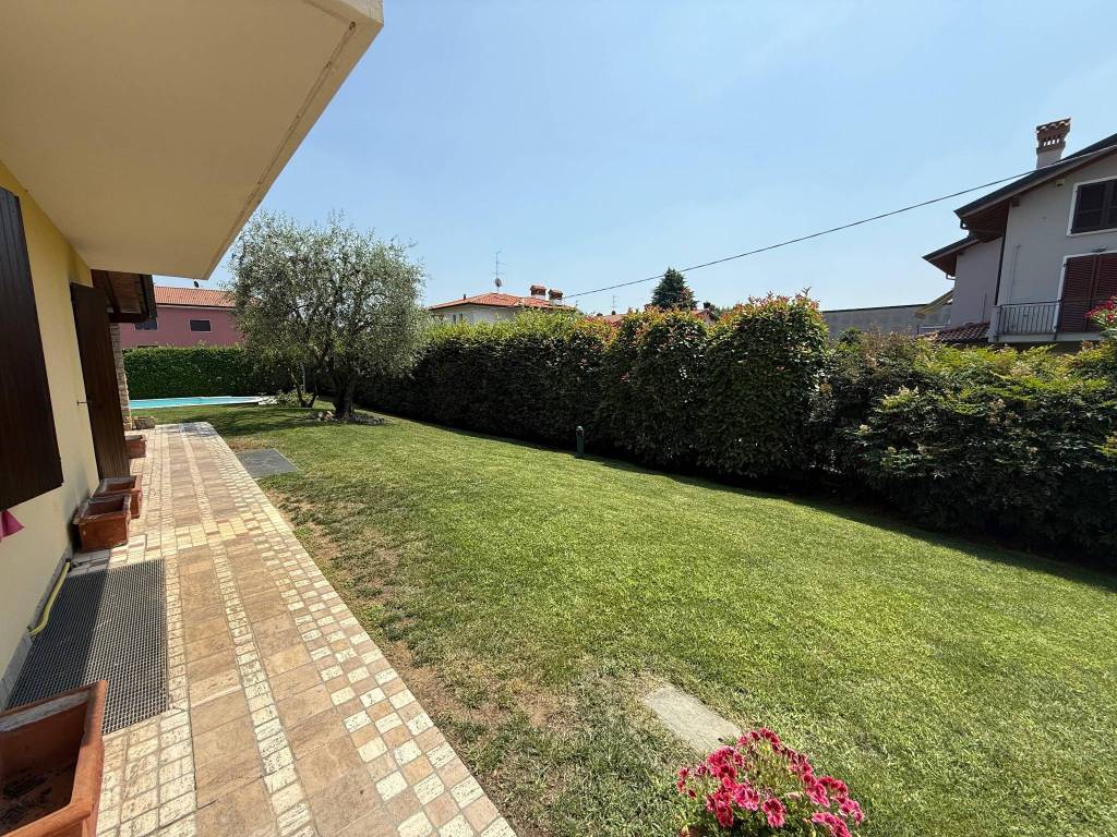 Villa a Castelli calepio in Via Battista Bertoli - Foto 5