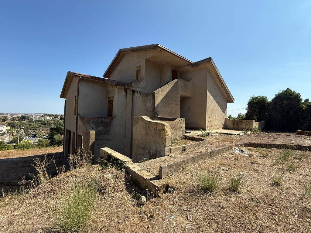 Villa a Caltanissetta in Via Poggio Sant'Elia, 9 - Foto 2