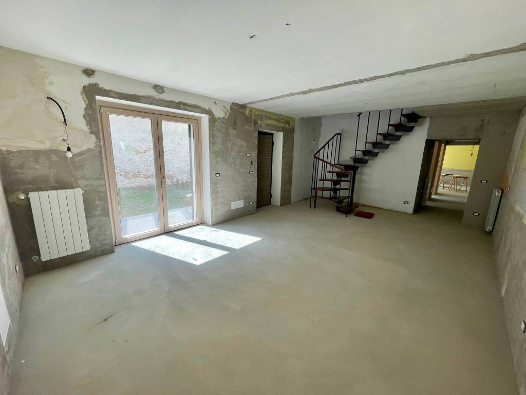 Casa indipendente a Borgo d'ale in Via Teologo Germano, 31 - Foto 2